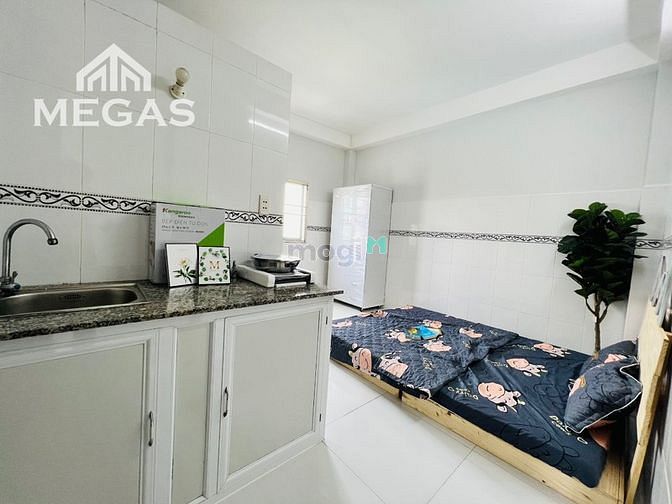 Hình ảnh Phòng cho thuê full nội thất giá cực rẻ ngay Tên Lửa