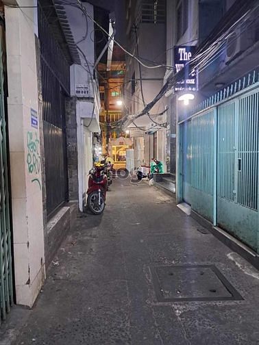 Hình ảnh 🏡Bùi Viện 30m2,phạm ngũ lão Q1 ,giá 3,2 tỷ