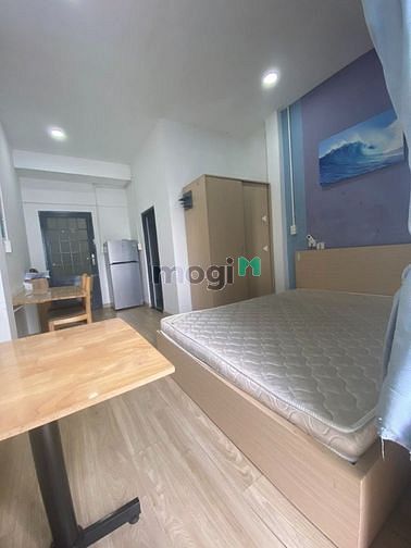 Hình ảnh Vừa trống căn studio ban công bếp riêng 30m2 ưu tiên khách ở sớm