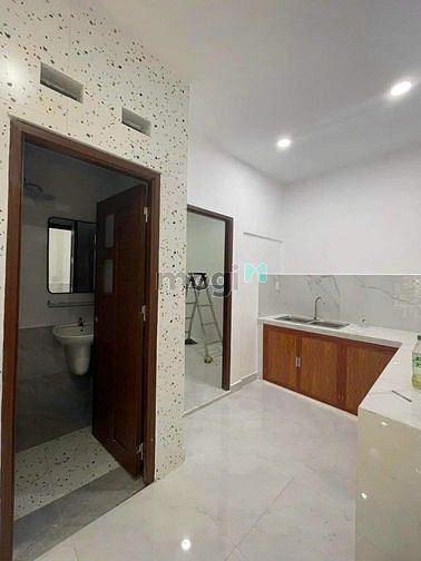 Hình ảnh Bán gấp nhà Lê Văn Việt - Q9 54m2 1TỶ 890TR SHR gần Vincom