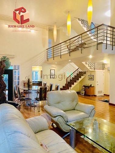 Hình ảnh Cho thuê biệt thự cao cấp, Compound yên tĩnh tại Thảo Điền với 5PN!