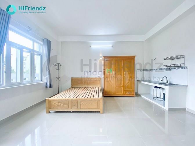 Hình ảnh Studio FULL NỘI THẤT cửa sổ ban công rộng