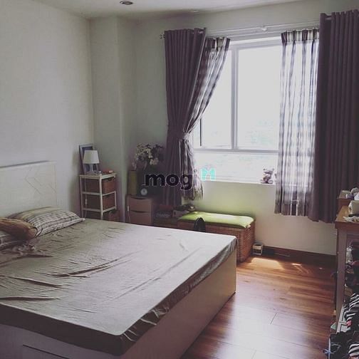 Hình ảnh Mb6623 nạp rút nhanh chóng có Sân lớn - MT Lê Văn Lương duy nhất 1 căn, sổ hồng vĩnh viễn