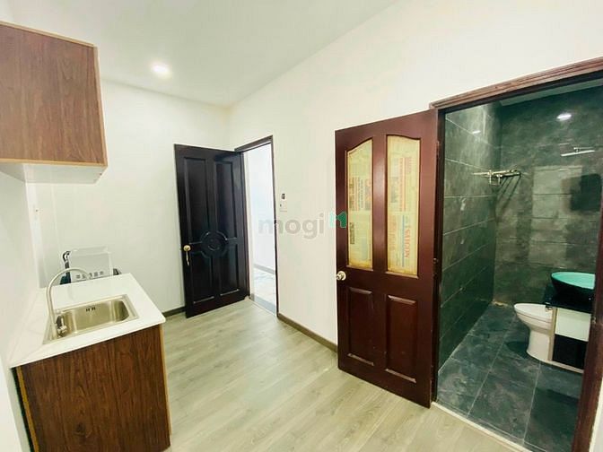 Hình ảnh Mb6623 nạp rút nhanh chóng 1PN ban công_Thang máy_sát chợ Bà Chiểu_quận 1