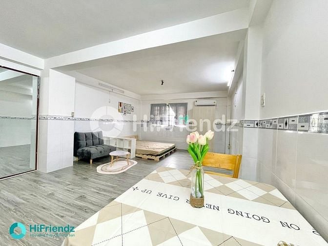 Hình ảnh TRỐNG 1 CĂN HỘ 45M2 Full Nội Thất Cửa Sổ Siêu Thoáng Gần Sân Bay💥💥💥