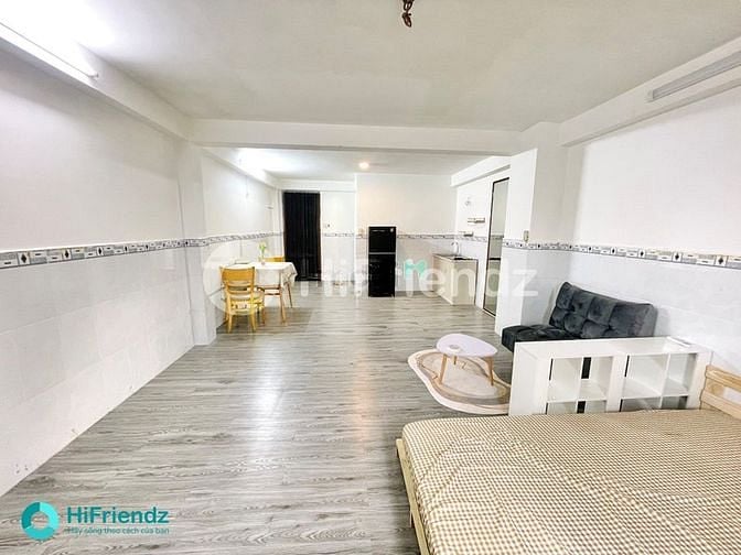 Hình ảnh TRỐNG 1 CĂN HỘ 45M2 Full Nội Thất Cửa Sổ Siêu Thoáng Gần Sân Bay💥💥💥
