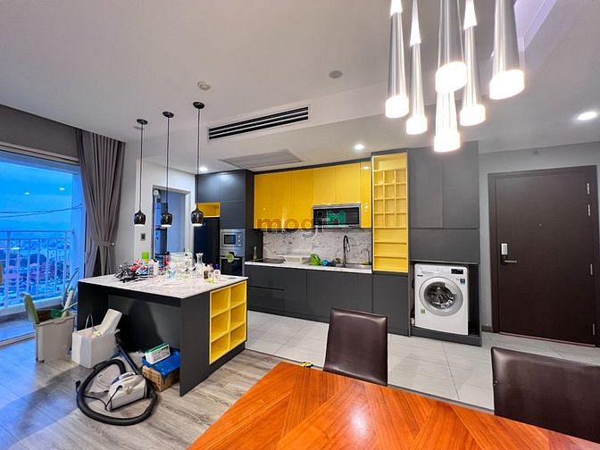 Hình ảnh Cho thuê giá 18 triệu, bao phí, 73m2, 2PN mang vali vào ở đủ nội thất