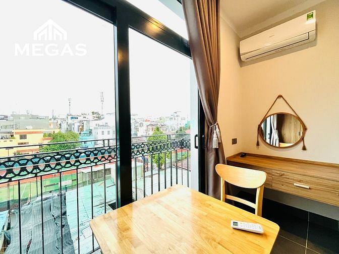 Hình ảnh Căn Hộ Cao Cấp - Ban Công - Đầy Đủ Nội Thất - Đối Diện Sân Bay