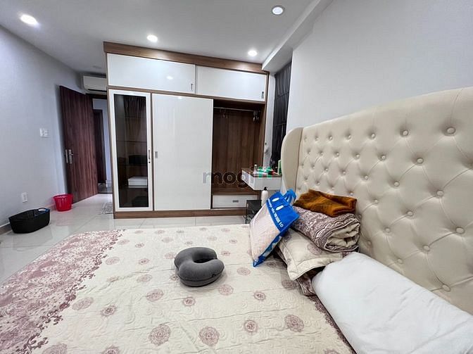 Hình ảnh Cho thuê giá 18 triệu, bao phí, 73m2, 2PN mang vali vào ở đủ nội thất