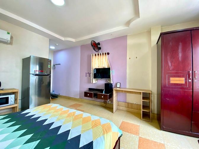 Hình ảnh Phong ban công full nội thất giá HSSV _ Đh Luật _ Bến Vân Đồn _ Quận 4