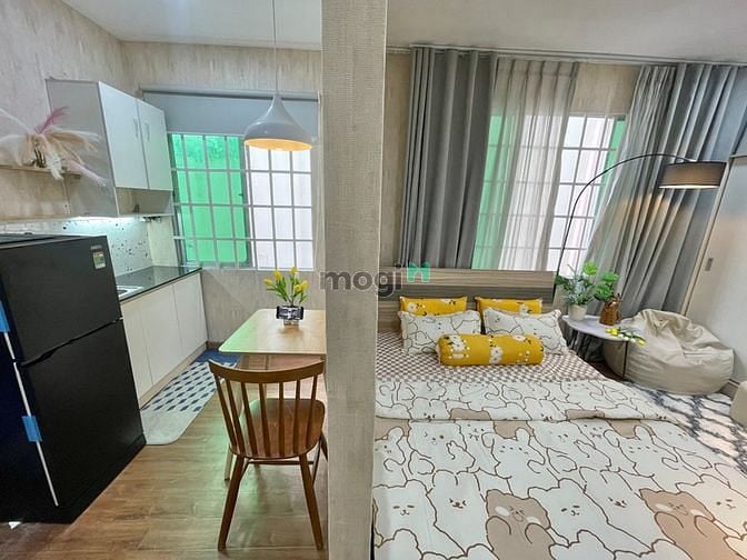 Hình ảnh Q1 - Studio vách ngăn có cửa sổ full nội thất ngay Thạch Thị Thanh