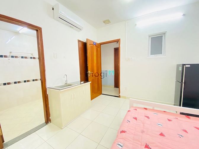 Hình ảnh Còn 1 phòng Studio full nội thất đi bộ đến Greenwich Cộng Hoà