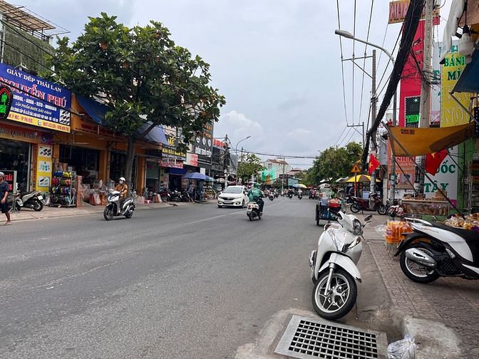 Hình ảnh Mặt Tiền Kinh Doanh 5 x 20 Đất Thổ Cư đường B Hiệp Bình Chánh Thủ Đức