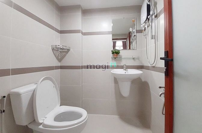 Hình ảnh Trống sẵn phòng gác full nội thất gần UFM Quận 7