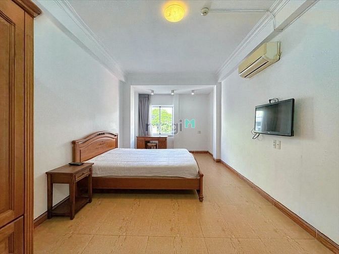 Hình ảnh Cho thuê dài hạn & ngắn hạn 2pn-1pn full nt ban công Trung tâm quận 1