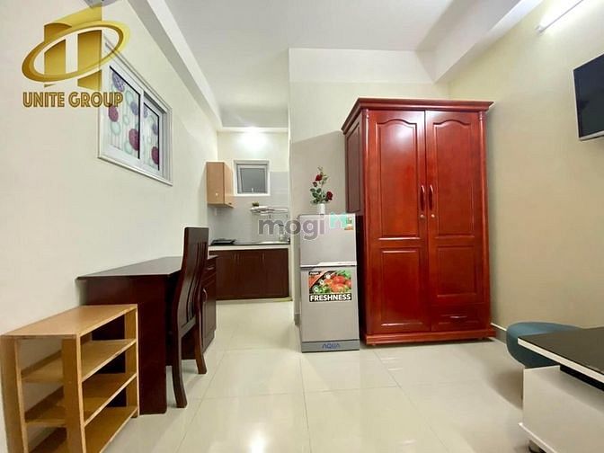 Hình ảnh Studio full nội thất - Cửa sổ lớn