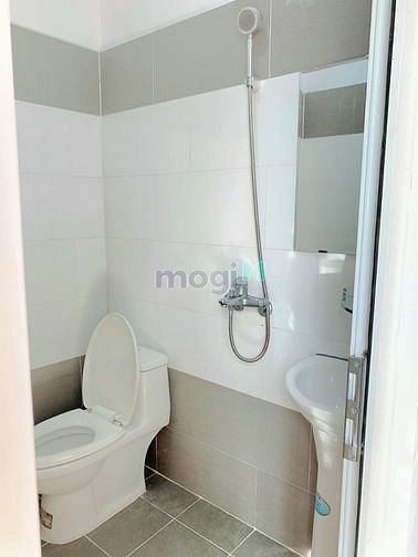 Hình ảnh Căn Hộ Tách Bếp Full Nội Thất Cửa Sổ Siêu Thoáng Gần Sân Bay 🔥🔥