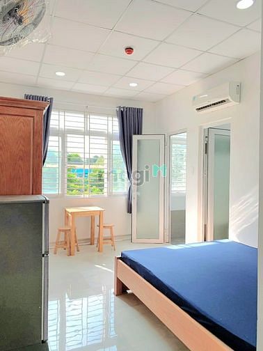 Hình ảnh Căn Hộ Tách Bếp Full Nội Thất Cửa Sổ Siêu Thoáng Gần Sân Bay 🔥🔥