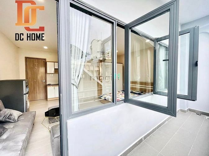 Hình ảnh 3 tháng 2 ngay Vạn Hạnh Mall Full nội thất cửa sổ ban công cực thoáng