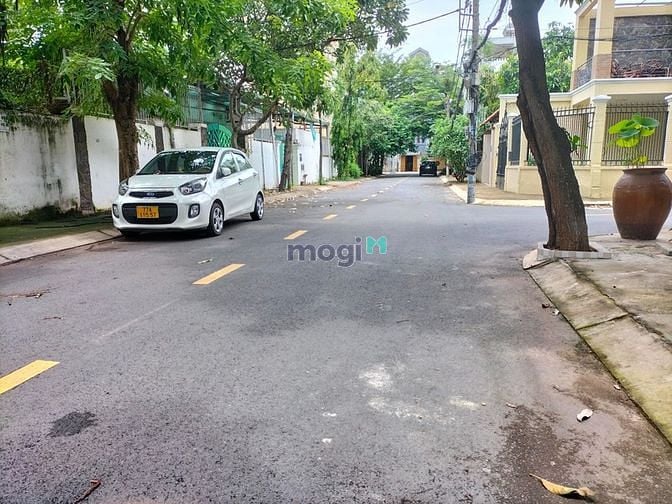 Hình ảnh Gò Vấp, Đất Biệt thự Dương Quảng Hàm, KV 13x18m, Chỉ 23 tỷ