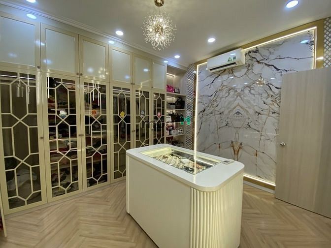 Hình ảnh Nhà thật Ảnh thật 100%, P14 TÂN BÌNH - BIỆT THỰ mini, Ô Tô đậu cổng