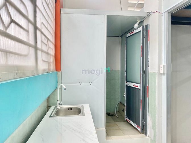 Hình ảnh CHDV có gác( ban công/ cửa sổ) + nội thất gần CĐ Nova,ĐH CN4, HV HCQG