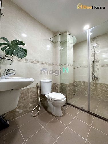 Hình ảnh Mb6623 nạp rút nhanh chóng 2pn full nt ngay Tân Định Q1 sát CV Lê Văn Tám