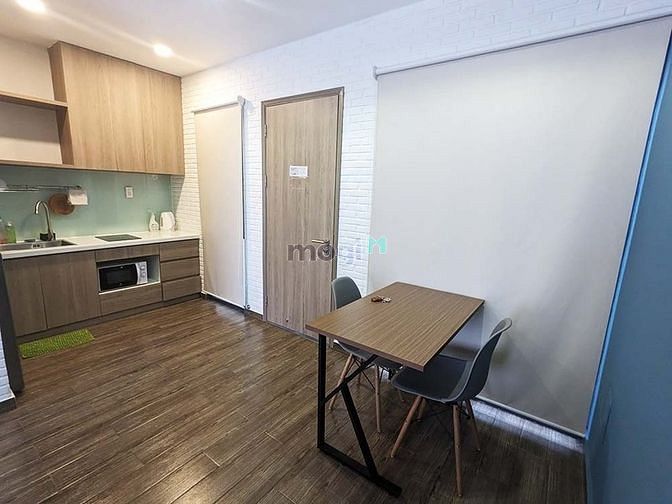 Hình ảnh Penthouse đường CMT8 Quận 10 ban công full nội thất