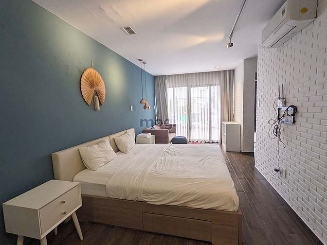 Hình ảnh Penthouse đường CMT8 Quận 10 ban công full nội thất