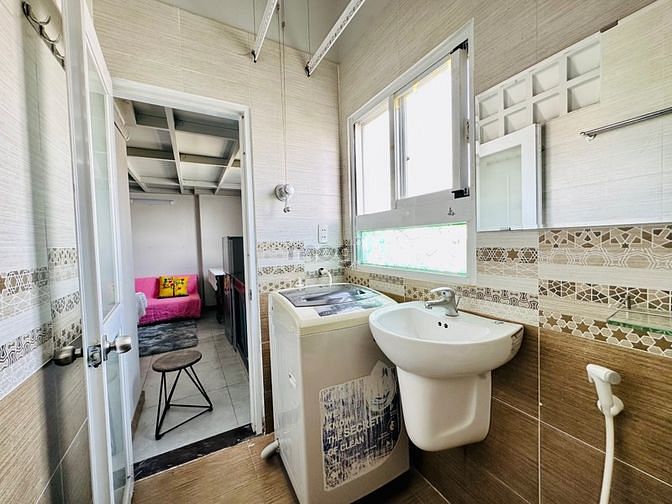 Hình ảnh Duplex full nội thất cửa sổ máy giặt riêng gần cresent mall quận 7