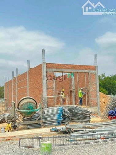 Hình ảnh Cần tiền đáo hạn MB66 là nhà cái uy tín hàng đầu tại Việt Nam bán đất ngay KCN Vsip2 cách Aeon Mall 7 phú