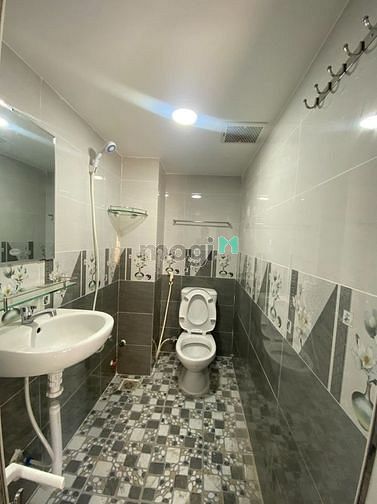 Hình ảnh CHDV có ban công, nội thất cơ bản - Ở Nguyễn Quang Bích P13 Tân Bình