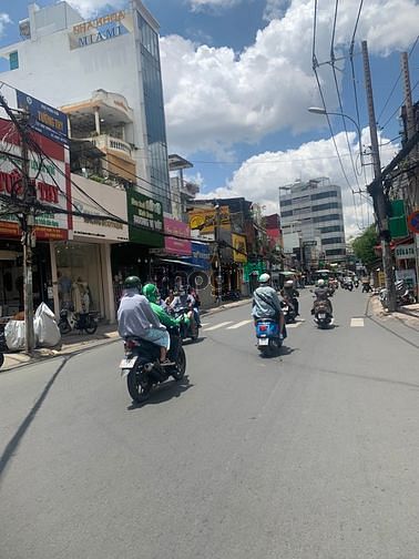 Hình ảnh Bán Đất Lê Quang Định 100m2 (4x25m) Xây Cao Hầm 7 Tầng giá 11.9 Tỷ
