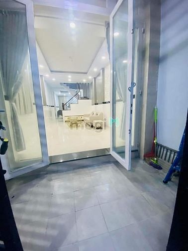 Hình ảnh Khu vực sầm uất Phan Văn Trị, Q. GV 58,2m², giá 2 tỷ 660, SHR