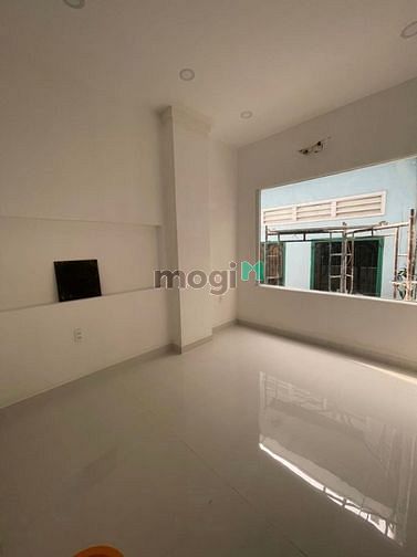 Hình ảnh Bán nhà hẻm 888 LẠC LONG QUÂN, P. 8 TÂN BÌNH - 45M2.s