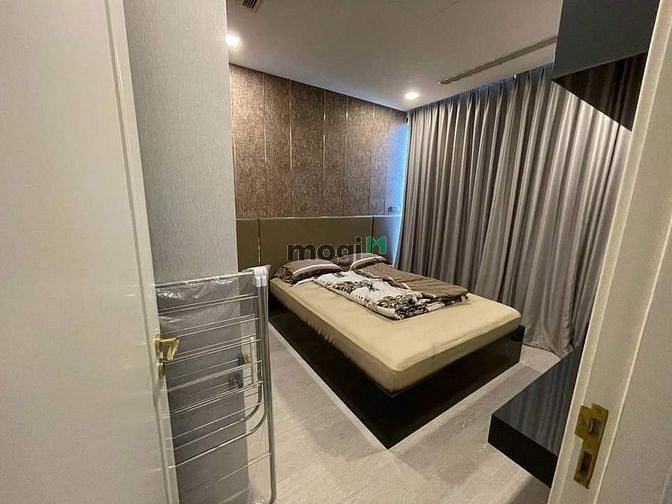 Hình ảnh CHỐT LIỀN TAY CH Hùng Vương Plaza Q5 126m2 2PN