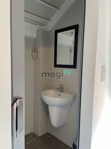 Hình ảnh Mb6623 nạp rút nhanh chóng decor xinh full nội thất cửa sổ Võ Thị Sáu Quận 3