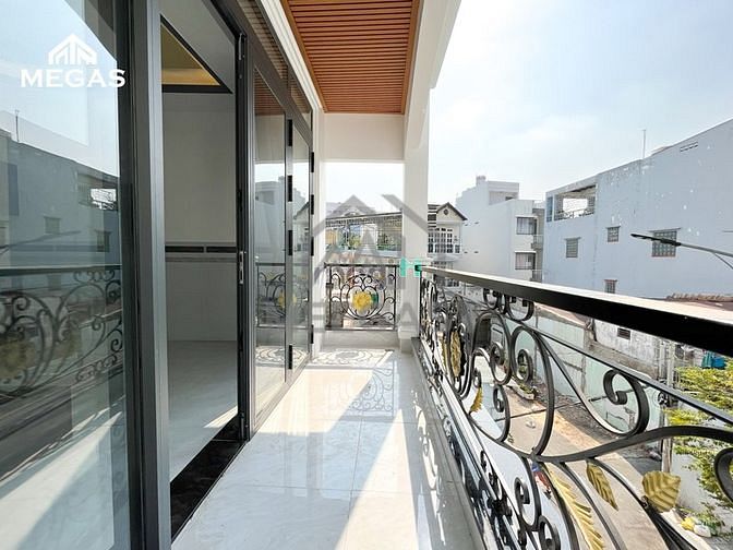 Hình ảnh Căn Hộ Ban Công Full NT, Ngay Emart Phan Văn Trị & Vincom Plaza