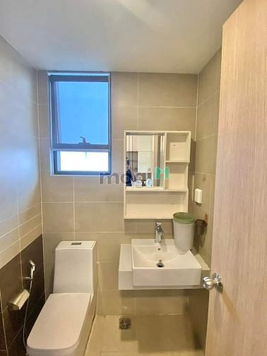 Hình ảnh Dọn về quê bán GẤP CHCC Vinhome Central Park B.Thạnh 2pn 2wc 1ty589