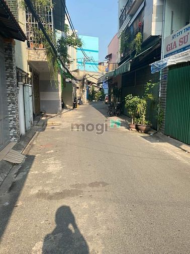 Hình ảnh Bán nhà hẻm 737 LẠC LONG QUÂN, PHƯỜNG 10 TÂN BÌNH - 30m2