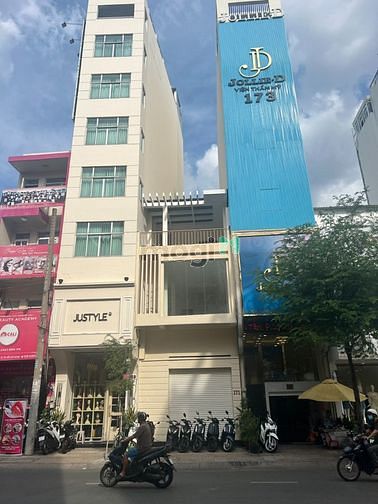 Hình ảnh Cho Thuê Nhà MT Võ Văn Tần Q3 _ (5x20m) 4 Tầng, Đoạn 2 Chiều