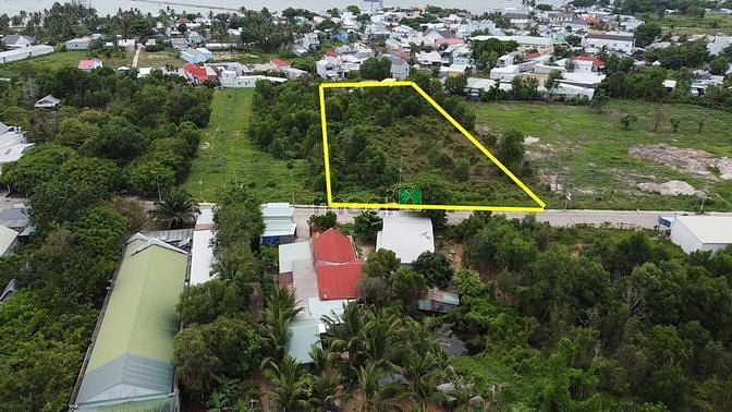 Hình ảnh Bán 2000m2-6000m2 đất mặt tiền Hàm Ninh ❤️0938 ❤️803 ❤️925