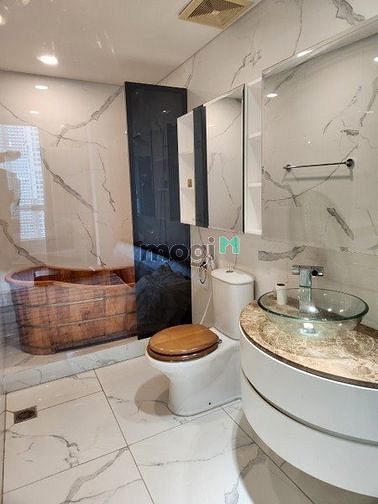Hình ảnh BAO SANG TÊN CHCC Green Plaza Q3 82m2 3pn 2nvs 1ty590 sổ riêng NTCB