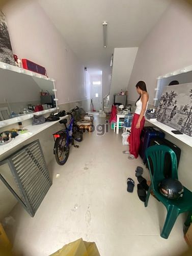 Hình ảnh Gấp bán, giảm 300tr CÁCH MẠNG THÁNG 8, PHƯỜNG 7, TÂN BÌNH - 29m2.