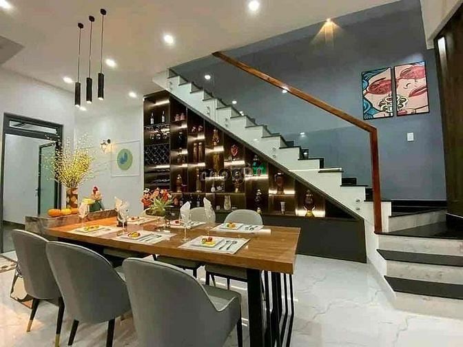 Hình ảnh Hàng Hot Hẻm 6m Cửu Long Phường 2 Tân Bình