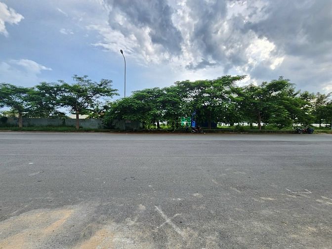 Hình ảnh ĐẤT MẶT TIỀN VIEW SÔNG! Cho thuê ĐẤT TRỐNG 15X20m- Giá chỉ 48tr/th