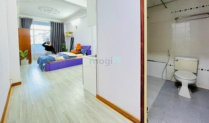 Hình ảnh Mb6623 nạp rút nhanh chóng ban công 30m2 ngay ĐH Sài Gòn Quận 5