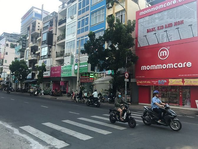 Hình ảnh Nhà MT Lý Chính Thắng Q3 (6x20m) _ Đoạn Đẹp 2 Chiều