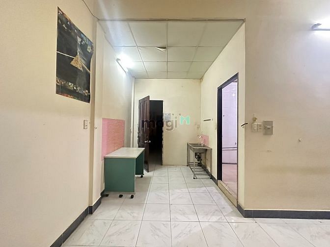 Hình ảnh Phòng trọ Tân Bình, có ban công rộng rãi