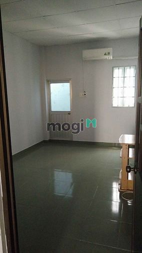 Hình ảnh Thuê nhà nguyên căn CMT8 P5 Tân Bình